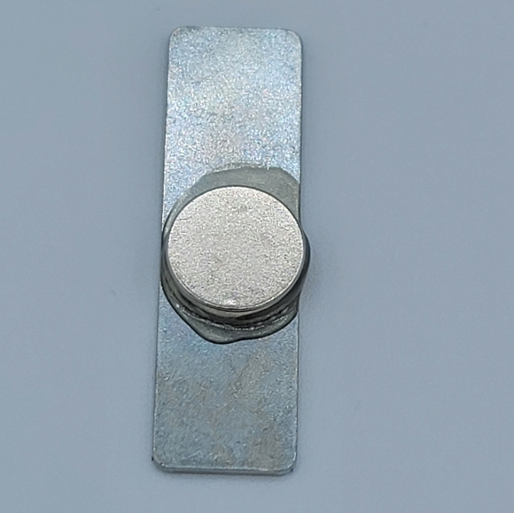 Vintage Button Brooch Goldtone Green Crystal Magnet #665 - Picture 8 of 12